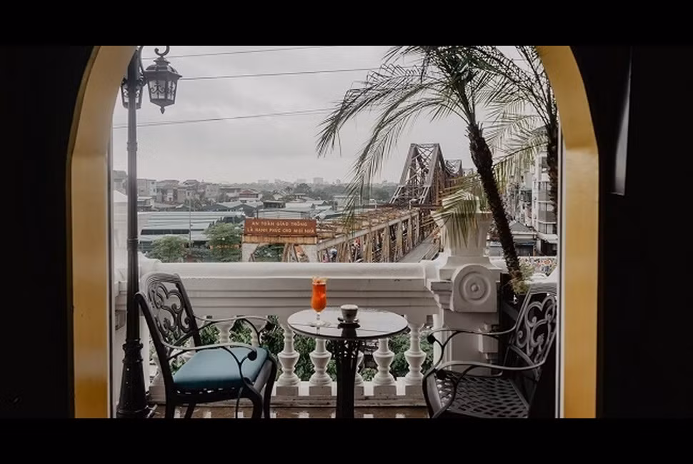 Một trong những quán cafe Hà Nội có phong cách sang chảnh khác là Serein.