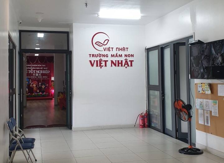 Các bên nói về sổ đỏ cấp cho nhà trẻ tại Hiyori Garden Tower - Hình 2 Cac ben noi ve so do cap cho nha tre tai Hiyori Garden Tower-Hinh-2