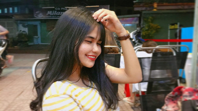 Hot girl sinh năm 2003 cho biết, khó chịu nhất là những món đồ mình thích, thừa khả năng mua thế nhưng lại không mặc vừa. Đây chính là động lực giảm cân của cô nàng.