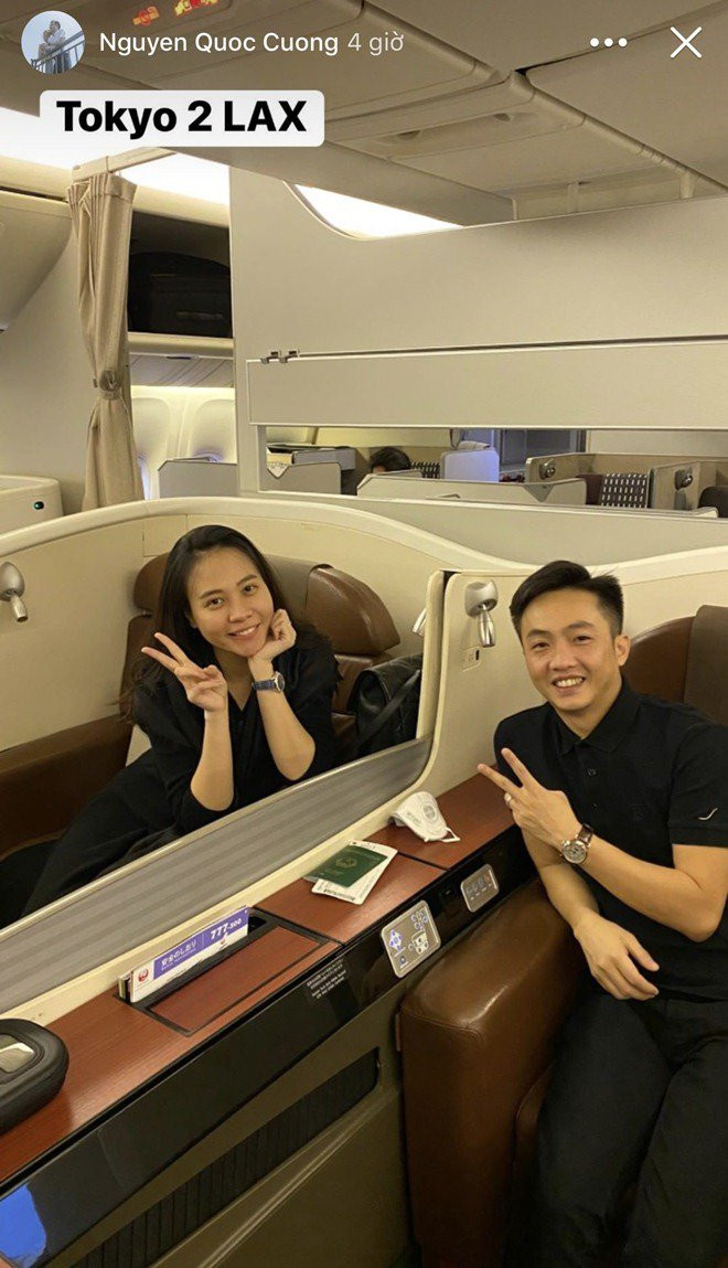 Sao viet dip Tet 2020: Vo chong Xuan Lan di My lam tiec bao hy, Trang Tran sang Uc gap ong xa-Hinh-9