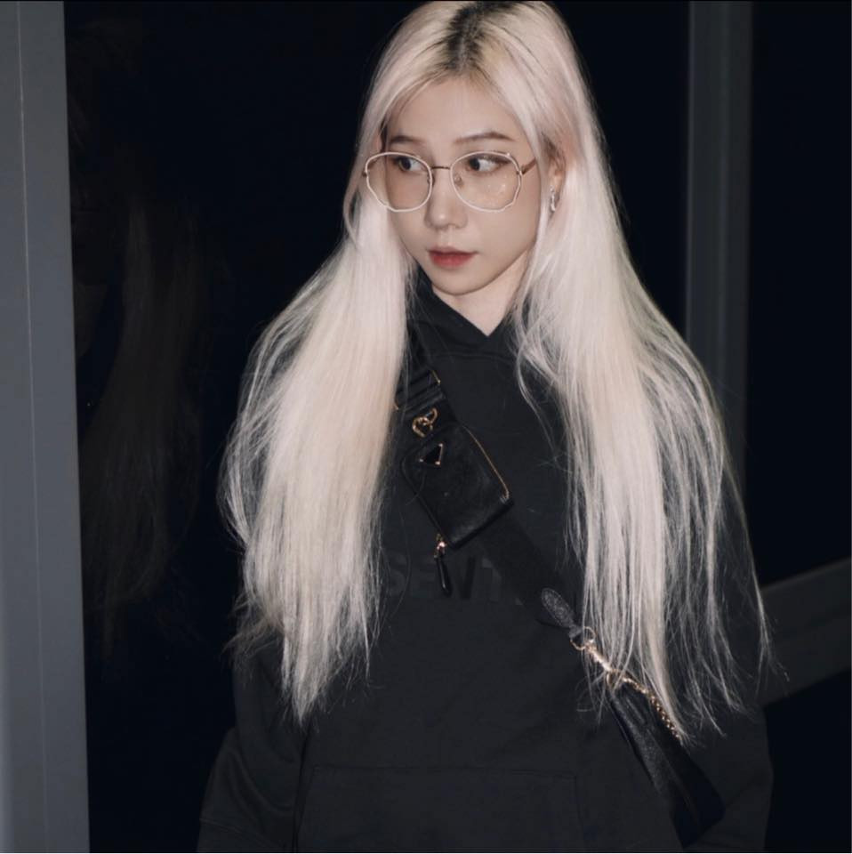 Tuy nhiên chính phong cách chơi game mạnh mẽ và giọng nói cuốn hút đã giúp Alicia Meow thu về nhiều lượt xem mỗi buổi stream.