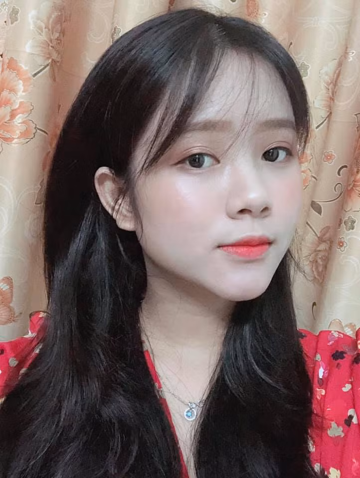 Trần Huyền Thảo An được dân mạng khen ngợi vì có ý thức cộng đồng, dám cống hiến và không ngại khổ.