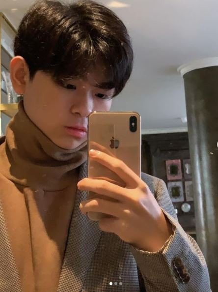 Sau những ồn ào của Ngọc Trinh, Gia Kỳ từng chia sẻ mình không còn là fan cuồng của "Nữ hoàng nội y" nữa.