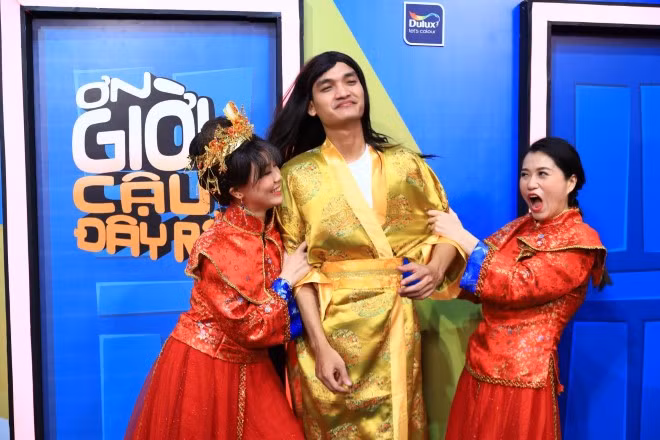 Ba vị khách mới Misthy, Mạc Văn Khoa và Lâm Vỹ Dạ đã đem đến nhiều tiếng cười cho khán giả.