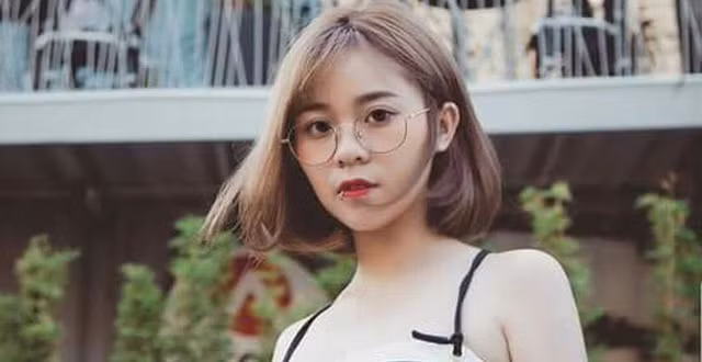 Misthy là cái tên không quá xa lạ gì với cộng đồng game thủ Việt Nam. Cô nàng có tên thật là Lê Thy Ngọc, sinh năm 1995 tại Lâm Đồng.