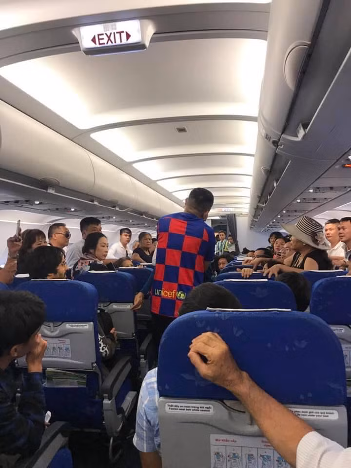 “Bac si” cuu nu hanh khach co giat tren may bay Bamboo duoc khen ngoi-Hinh-3