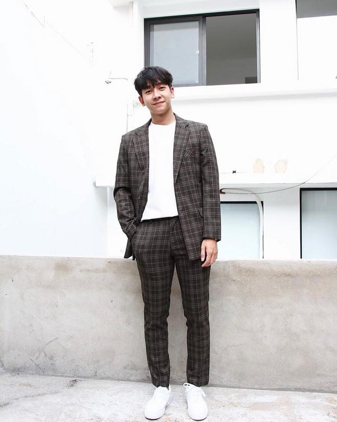 Được biết, Quang Quíu hiện đã có bạn gái.