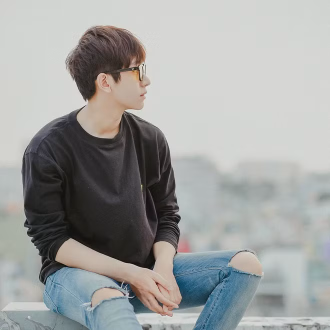 Chính vì lẽ đó nên cộng đồng mạng đều kết luận, đừng nên đánh giá vẻ ngoài của một người khi chưa đến tuổi dậy thì.