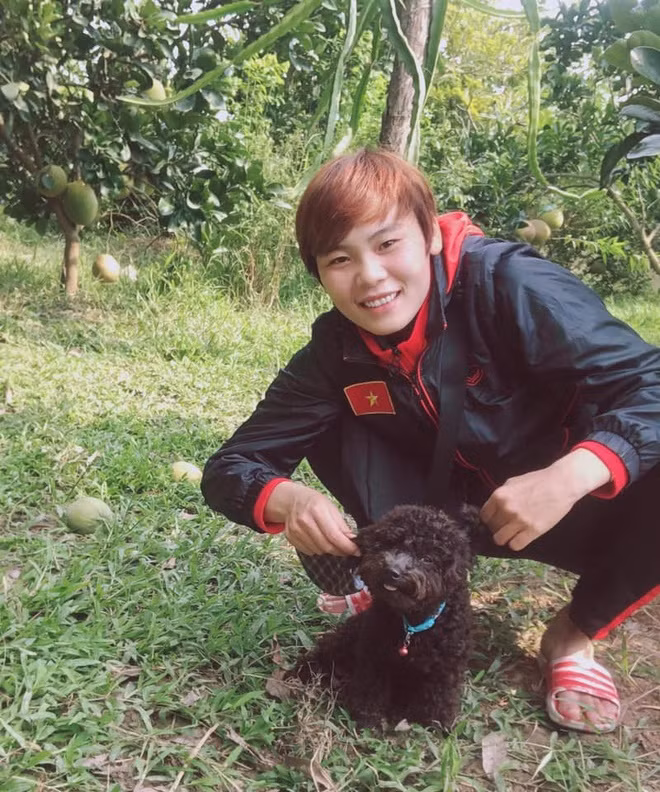 Hải Yến trưởng thành từ CLB bóng đá nữ Hà Nội. Năm 2019, cô có 17 bàn thắng trong màu áo của CLB, góp công lớn trong việc giành ngôi á quân.