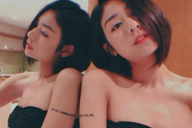 Dan hot mom 9X noi nhu con khien dang may rau “trong mon con mat“