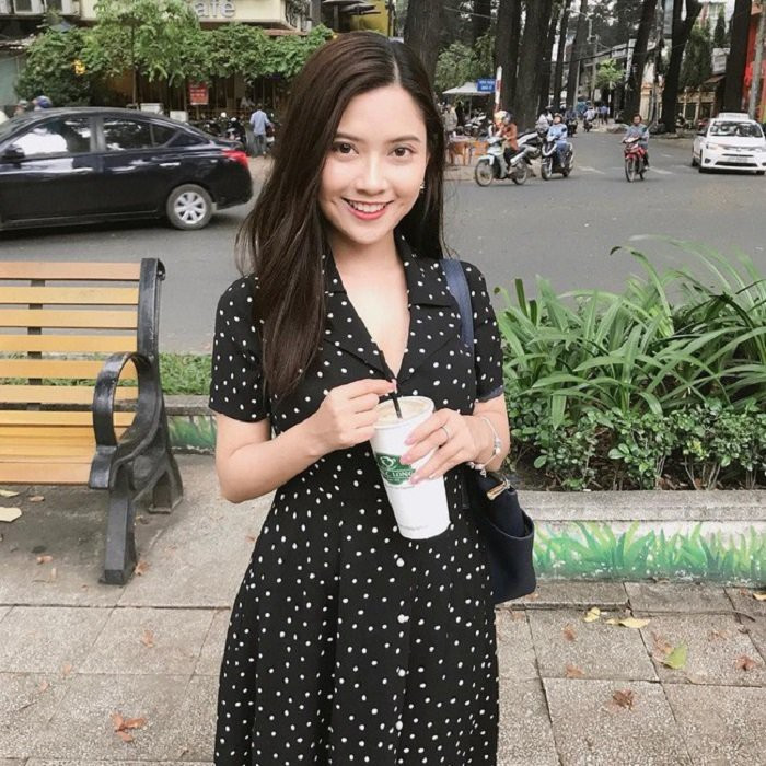 Trở về Việt Nam công tác sau khi tốt nghiệp chuyên ngành Báo chí ở ĐH Westminster London (Anh), Thu Phương đang là BTV tiếng Anh của VTV4.