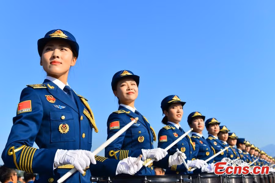 Lễ duyệt binh diễn ra ở trung tâm thủ đô Bắc Kinh trước sự chứng kiến của lãnh đạo và người dân Trung Quốc, cùng tùy viên quân sự đến từ 97 quốc gia.