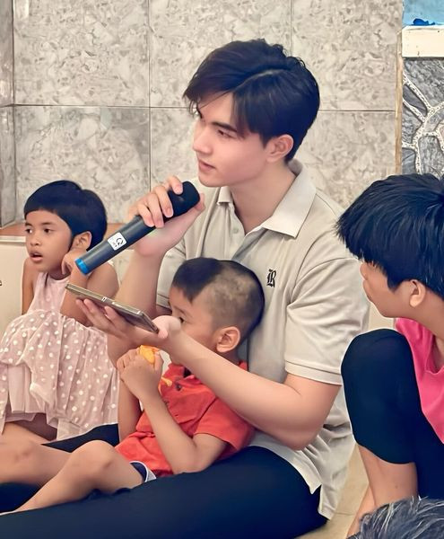 Chang trai Can Tho body cuc pham chuan nhu nam than dien anh