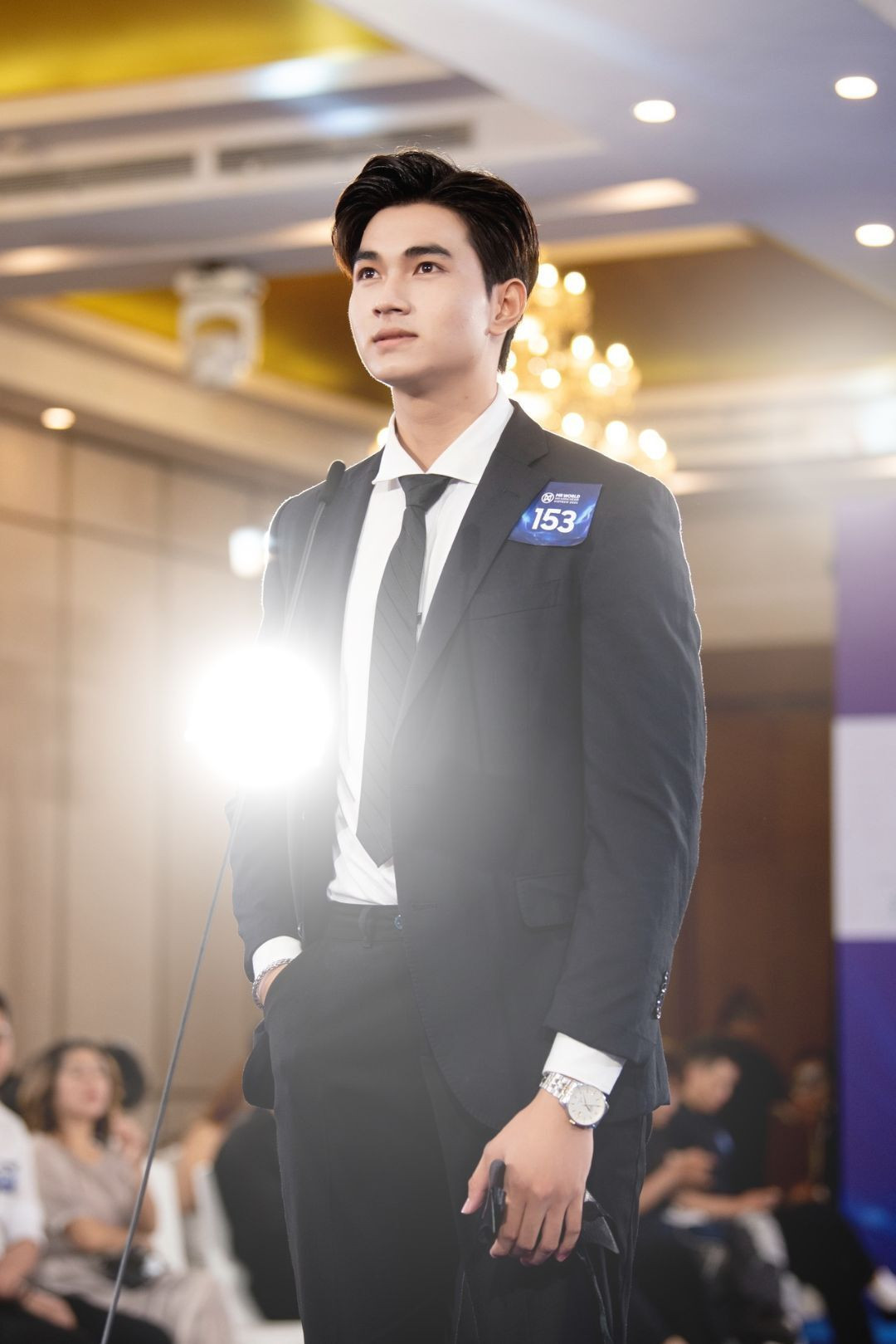 Trước đó, Hoàng Sơn từng đạt Nam vương Nét đẹp sinh viên khoa Du lịch - Đại học Văn hóa TP.HCM 2023.