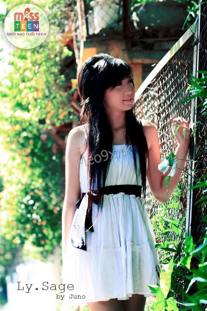 Dù năm đó không đạt giải cao nhưng Ly Sage lại được dân mạng nhắc đến không ít vì những bức hình selfie "cute" thịnh hành hồi đó.