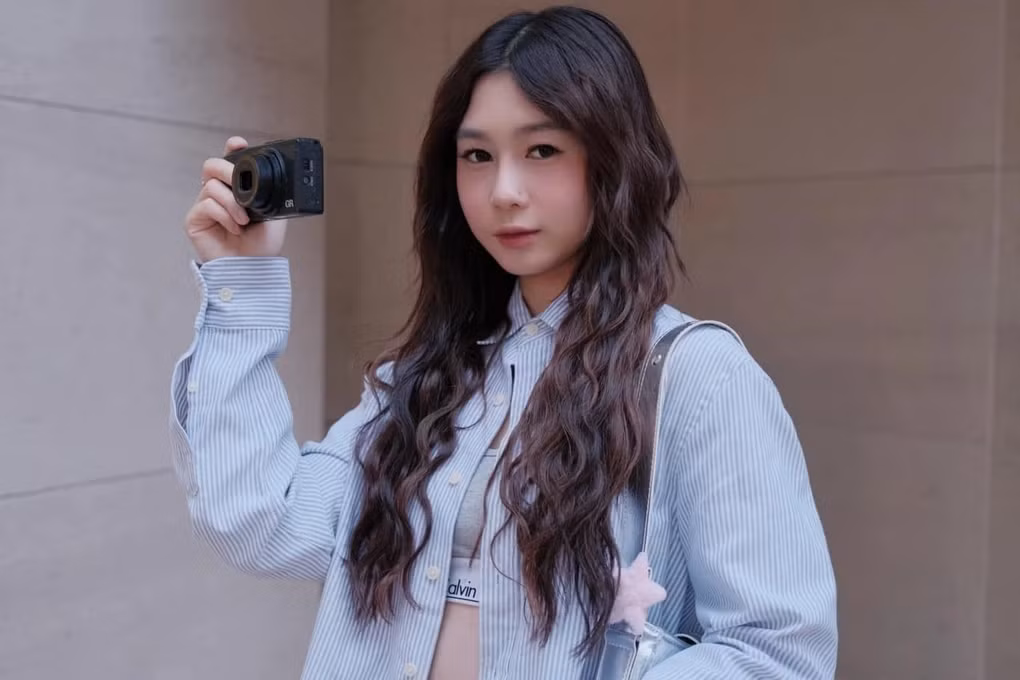 Tuy nhiên, sau đó cô nàng quyết định không dấn thân vào showbiz mà có cuộc sống kín tiếng hơn.