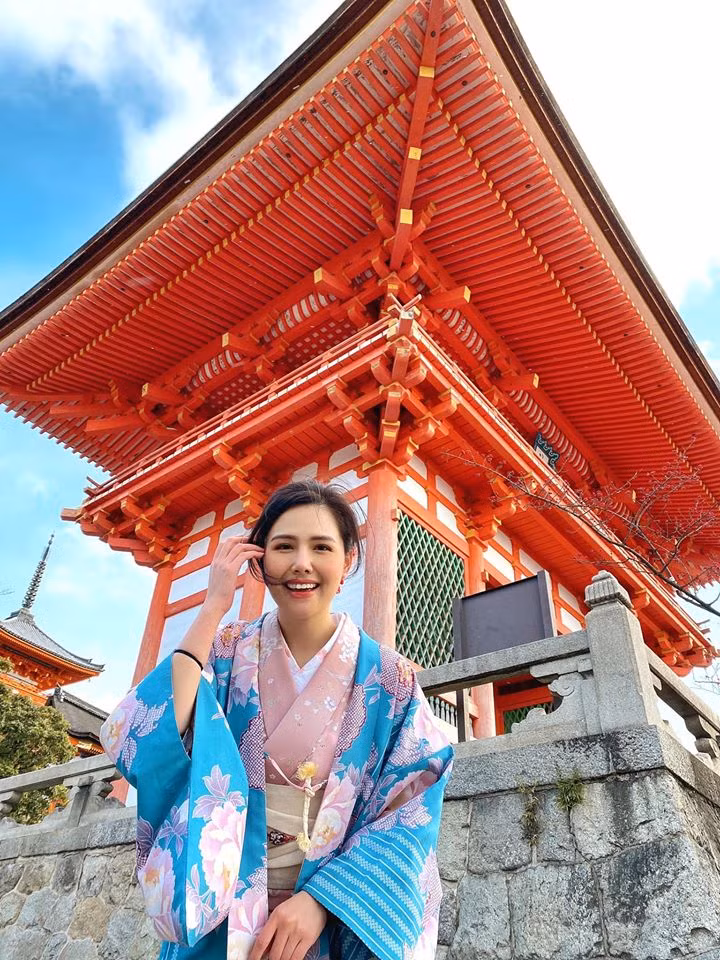 Cô nàng từng tốt nghiệp ngành Mỹ thuật ĐH Sân khấu - Điện ảnh.