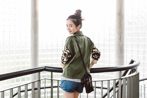 7 hot girl Việt gây sốt mạng quốc tế - Hình 12 7 hot girl Viet gay sot mang quoc te-Hinh-12