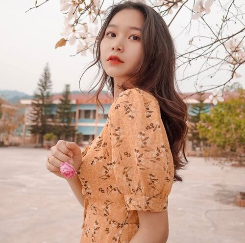 Bên cạnh đó, nữ sinh còn sở hữu hàng loạt giấy khen của Cục trưởng Cục Đào tạo về cá nhân có thành tích xuất sắc trong phong trào thi đua học tập - rèn luyện tốt giai đoạn 2017-2019, giấy khen của Hội Phụ Nữ Tổng cục Chính trị CAND năm 2017;...