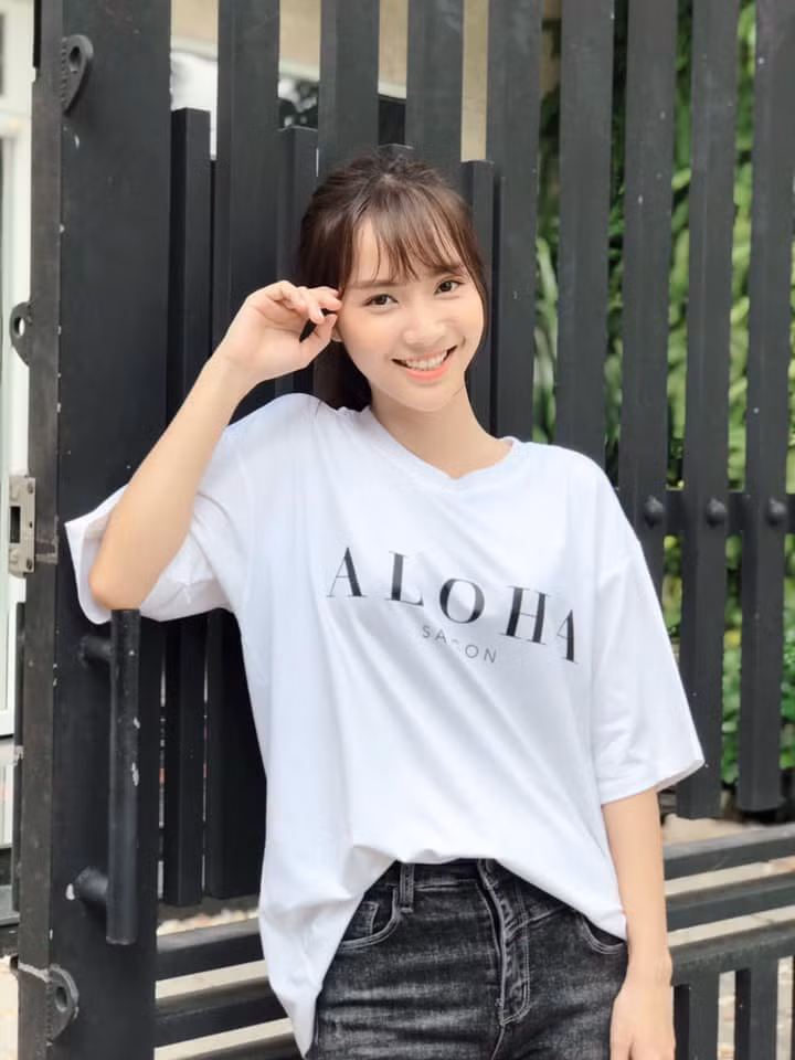 Vì theo đuổi con đường ca hát chuyên nghiệp nên Jang Mi cho biết cô phải tự nghiêm khắc với bản thân trong việc rèn luyện và trau dồi chuyên môn, luôn giữ lối sống lành mạnh để không làm xấu đi hình ảnh trong lòng khán giả.