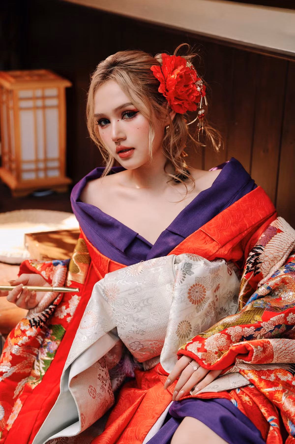 Mới đây, nàng hot girl cũng mới thực hiện bộ ảnh phong cách Nhật Bản cùng với hội chị em thân thiết.