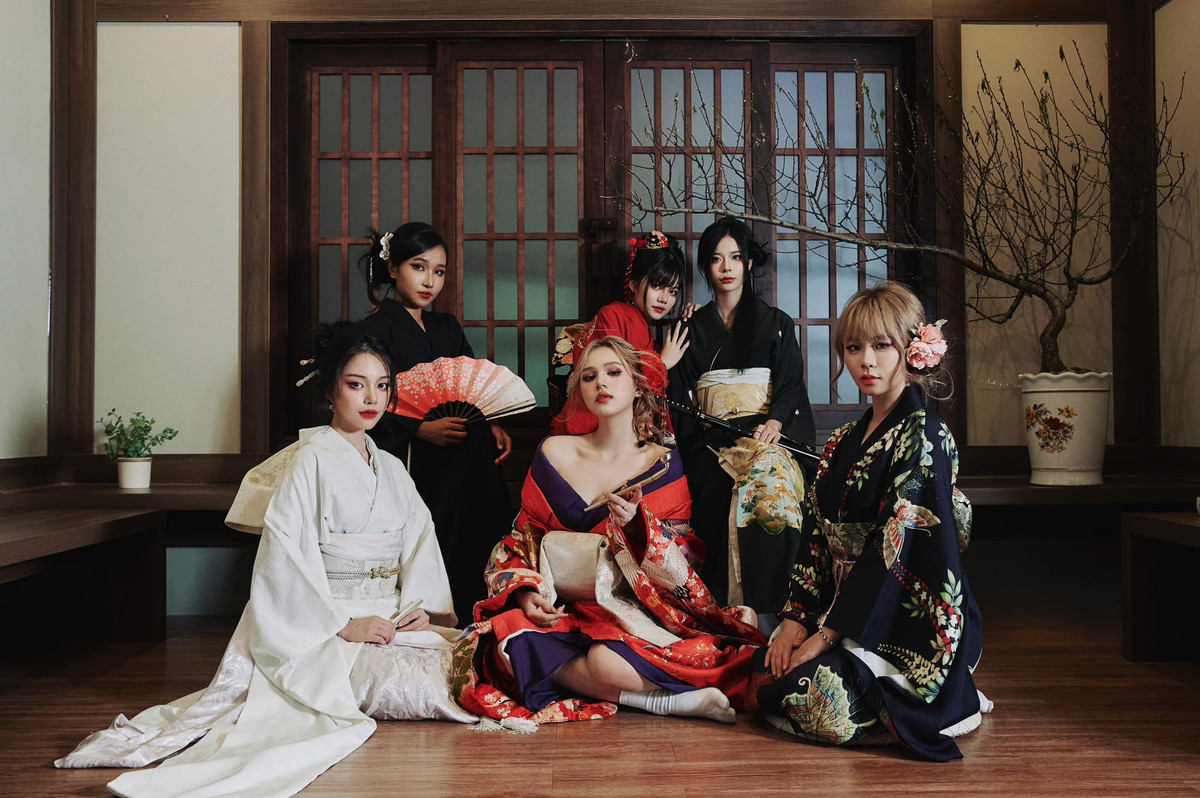 Hội chị em chất lượng của cô nàng với những tên tuổi đình đám là những hot Tiktoker.