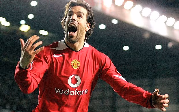 Tiền đạo Ruud Van Nistelrooy, biểu tượng của Man Utd đã ghi được 382 bàn trong 659 lần ra sân, trung bình 0,59 bàn/trận. Tính riêng, khi còn thi đấu cho Red Devil, cựu tiền đạo người Hà Lan đã ghi được 150 bàn/219 trận trong giai đoạn 2001-2006.