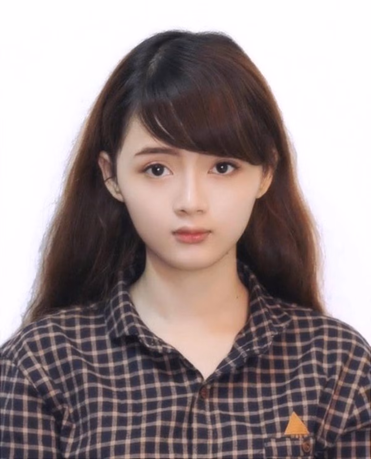 Bức ảnh thẻ nổi đình nổi đám một thời.