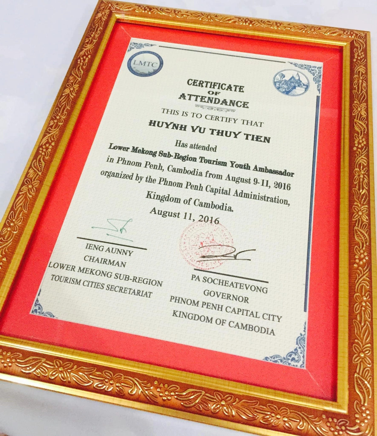Cô từng tham gia chương trình đại sứ thanh niên du lịch tiểu vùng hạ lưu sông Mê Kong được tổ chức ở Campuchia.