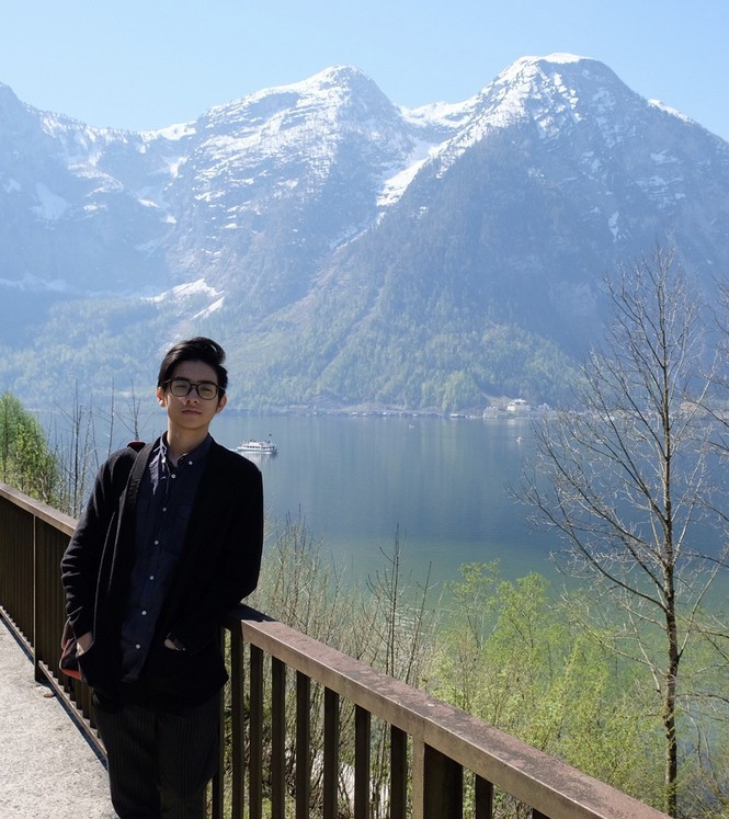 Nam Anh cho biết: “Những hoạt động ngoại khóa đó đã thực sự giúp mình trở nên năng nổ, tự tin, cũng như trang bị thêm rất nhiều những kỹ năng mềm như cách giao tiếp, thuyết trình hay khả năng nói trước đám đông”. Sau rất nhiều năm tham gia CLB, trở thành “mỹ nam” năng nổ và tích cực, được mọi người yêu mến, nam sinh 9X nhận ra rằng điều quan trọng và đẹp đẽ nhất khi tham gia các hoạt động khóa chính là tình bạn và kỉ niệm.