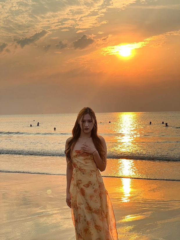 Cô nàng sở hữu vóc dáng nuột nà và tỷ lệ cơ thể đáng mơ ước.