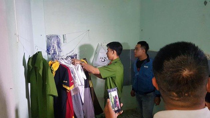 Bat giu doi tuong gia danh 'Trung ta Cong an' de lua tinh, lua tien phu nu-Hinh-2