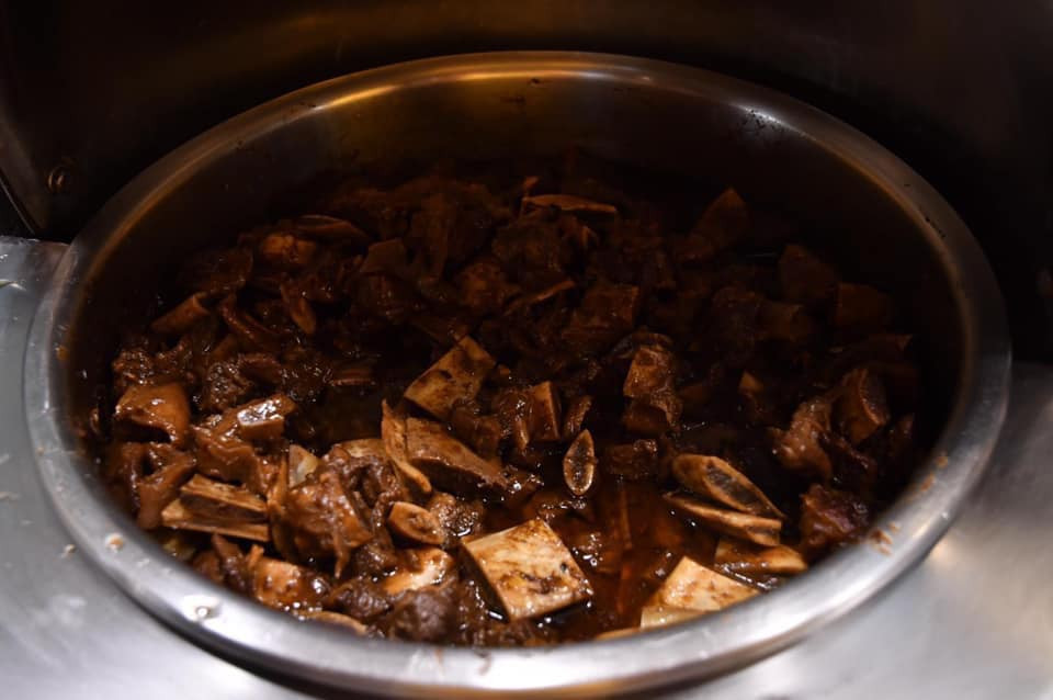 Chính HLV trưởng đội tuyển Thái Lan còn ngao ngán nói rằng họ đã tính trước được việc điều kiện ăn ở, thi đấu tại Philippines không được thuận lợi nhưng không nghĩ rằng lại tồi tệ đến mức độ này.