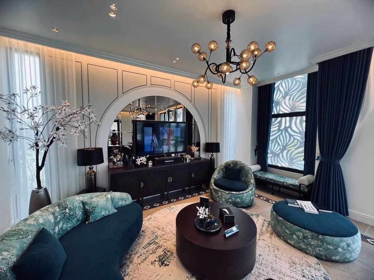 Cận cảnh cơ ngơi của bà mẹ 6 con.