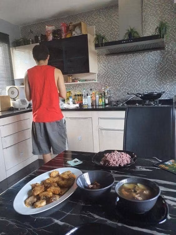 Ở dười bài đăng của cô vợ nói trên, nhiều chị em đã rất đồng tình vào hưởng ứng.