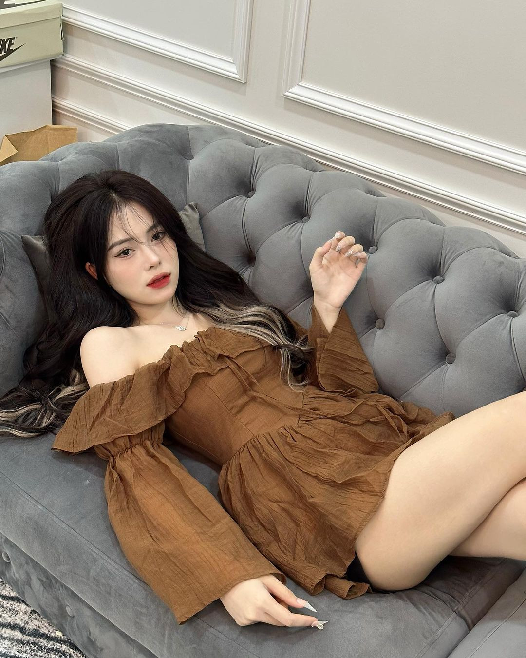 Một điều dễ thấy rằng, các app cờ bạc, cá độ thường dựng lên “tấm bình phong” là nền tảng giải trí, thể thao. Thực tế, sản phẩm được giới thiệu là trang đánh bạc, được thay đổi tên miền liên tục nhằm qua mặt cơ quan chức năng và nền tảng kiểm soát.