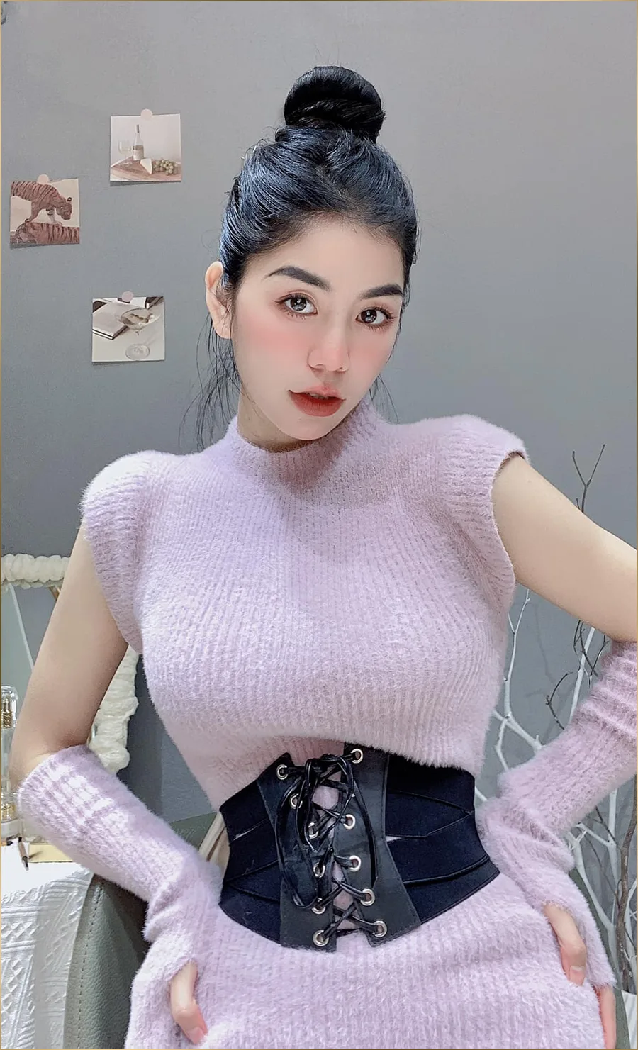 Kênh Tiktok của cô nàng hiện đang sở hữu hơn 1.9 triệu người theo dõi và 22.2 triệu lượt thích.