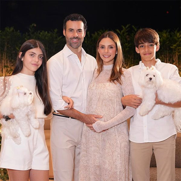 Kaka và vợ cũ Caroline Celico từng có cuộc hôn nhân cổ tích gần 10 năm. Cuối năm 2014 vợ chồng Kaka khiến các fan sốc và tiếc nuối khi tuyên bố ly thân dù đã có 2 con chung là có 2 con chung, là Luca (2008) và Isabella (2011).