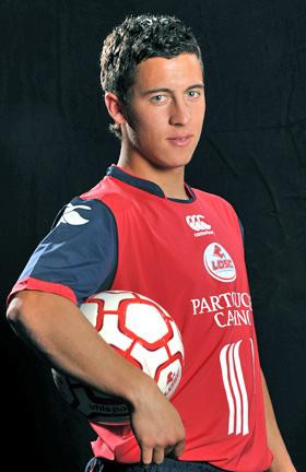 Eden Hazard: Hazard đã chuyển từ Bỉ tới Pháp khi mới 14 tuổi để phát triển sự nghiệp của mình và chơi cho đội dự bị của Lille năm 16 tuổi, ở giải hạng Tư Pháp, trong khi cũng ra sân thường xuyên cho đội U18. Trong 6 tháng, anh gây ấn tượng mạnh tới mức được gọi lên đội 1 cho một trận giao hữu và ra mắt chính thức ở trận gặp Nancy từ ghế dự bị vào tháng 11.