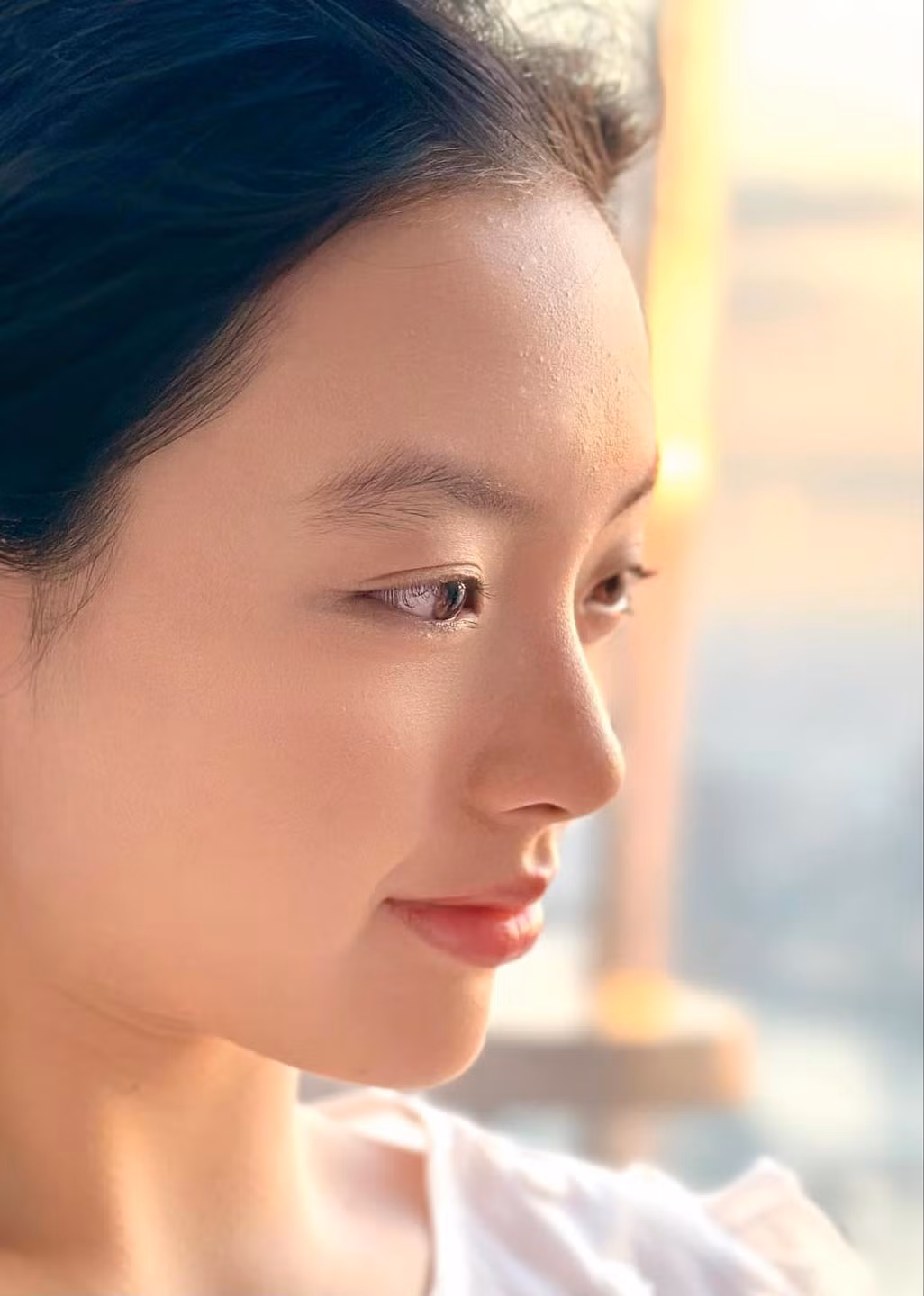 Suti sở hữu vẻ đẹp trong trẻo, xinh xắn với bức ảnh đời thường.