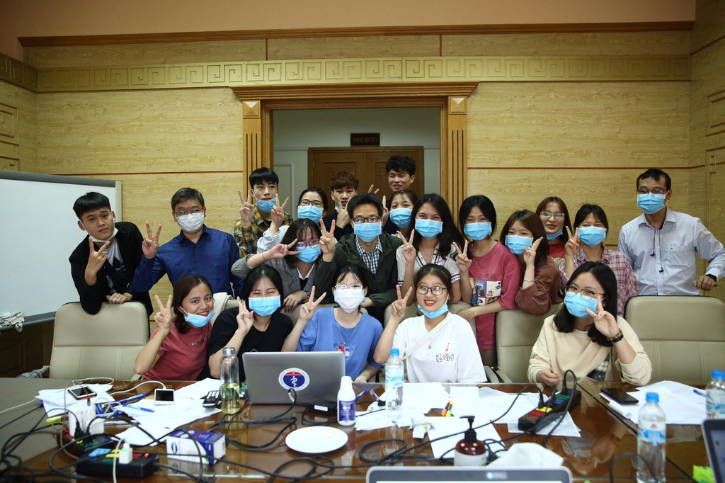 Nhom sinh vien DH Y te Cong cong tinh nguyen tham gia chong dich Covid-19-Hinh-5