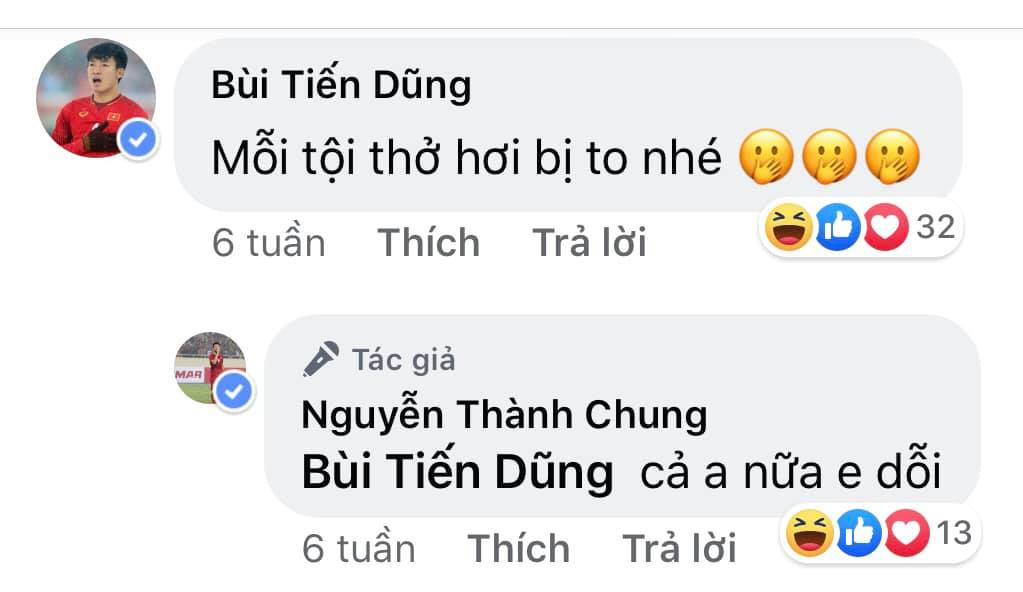 Giống như Đức Huy, trung vệ Bùi Tiến Dũng cũng vào góp vui, tố cầu thủ của đội tuyển U23 Việt Nam ngáy quá to. Đáp lại, Thành Chung yếu ớt cho biết sẽ...dỗi.