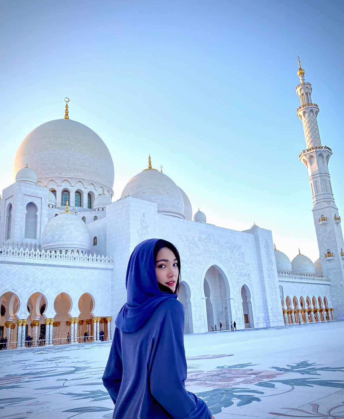 Sau mối tình đầy tai tiếng với cầu thủ đội tuyển quốc gia, Ngọc Nữ tập trung vào công việc quảng cáo, thử sức làm diễn viên trong các MV, phim ngắn; kinh doanh thời trang,...nỗ lực không ngừng nghỉ nên cô sớm hái quả ngọt khi tự tậu một căn chung cư cao cấp tại Hà Nội.