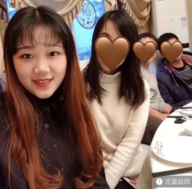 Tự soi mình trong gương, Tiểu Dã nhận thấy vấn đề là do bản thân mình bởi bất kỳ ai cũng muốn yêu người xinh đẹp hơn. Đây chính là động lực để cô nàng quyết tâm giảm cân.