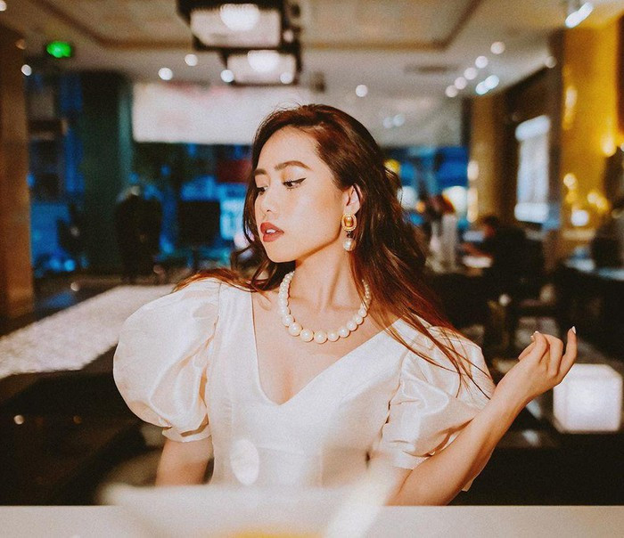 Mina Nguyễn được mọi người biết đến qua vẻ ngoài xinh xắn cùng cuộc sống sang chảnh không thua hội "rich kid".