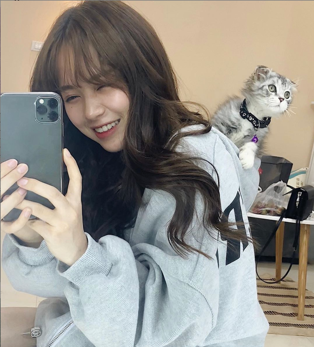 Không muốn bị hiểu lầm nên Thanh Thủy quyết định lên tiếng đính chính trên trang cá nhân, muốn cuộc sống của bản thân không bị ảnh hưởng thêm nữa.