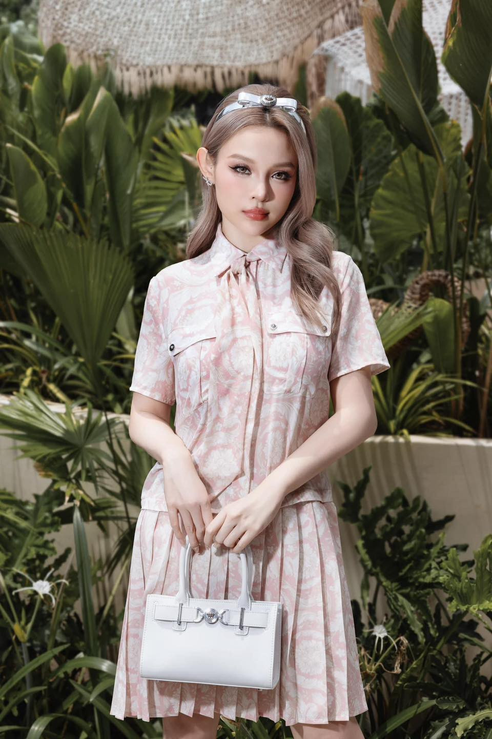 Cuối năm 2023 - đầu năm 2024, Huyền Baby tham gia Chị đẹp đạp gió rẽ sóng và được rất nhiều người ủng hộ.