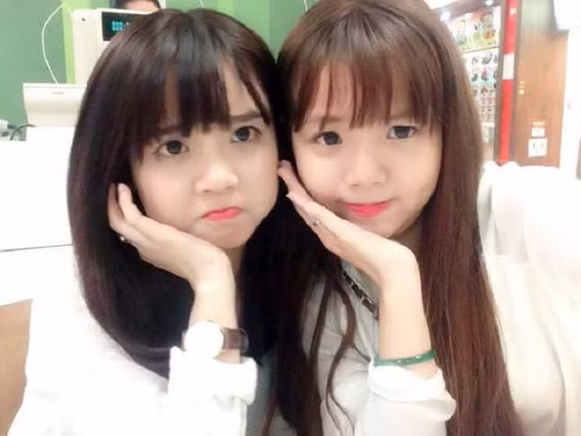 Những cặp bạn thân không chỉ giống nhau như những người ruột thịt mà còn thân thiết như chị em trong nhà.