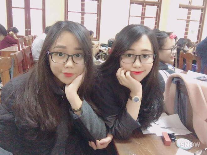 Nhiều người vẫn nói rằng các cặp đôi yêu nhau càng lâu càng giống nhau, hoặc các cặp vợ chồng có tướng phu thê vì có nét hao hao. Không chỉ thế, những cặp bạn thân chơi với nhau càng lâu thì cũng sẽ càng giống nhau như đúc.