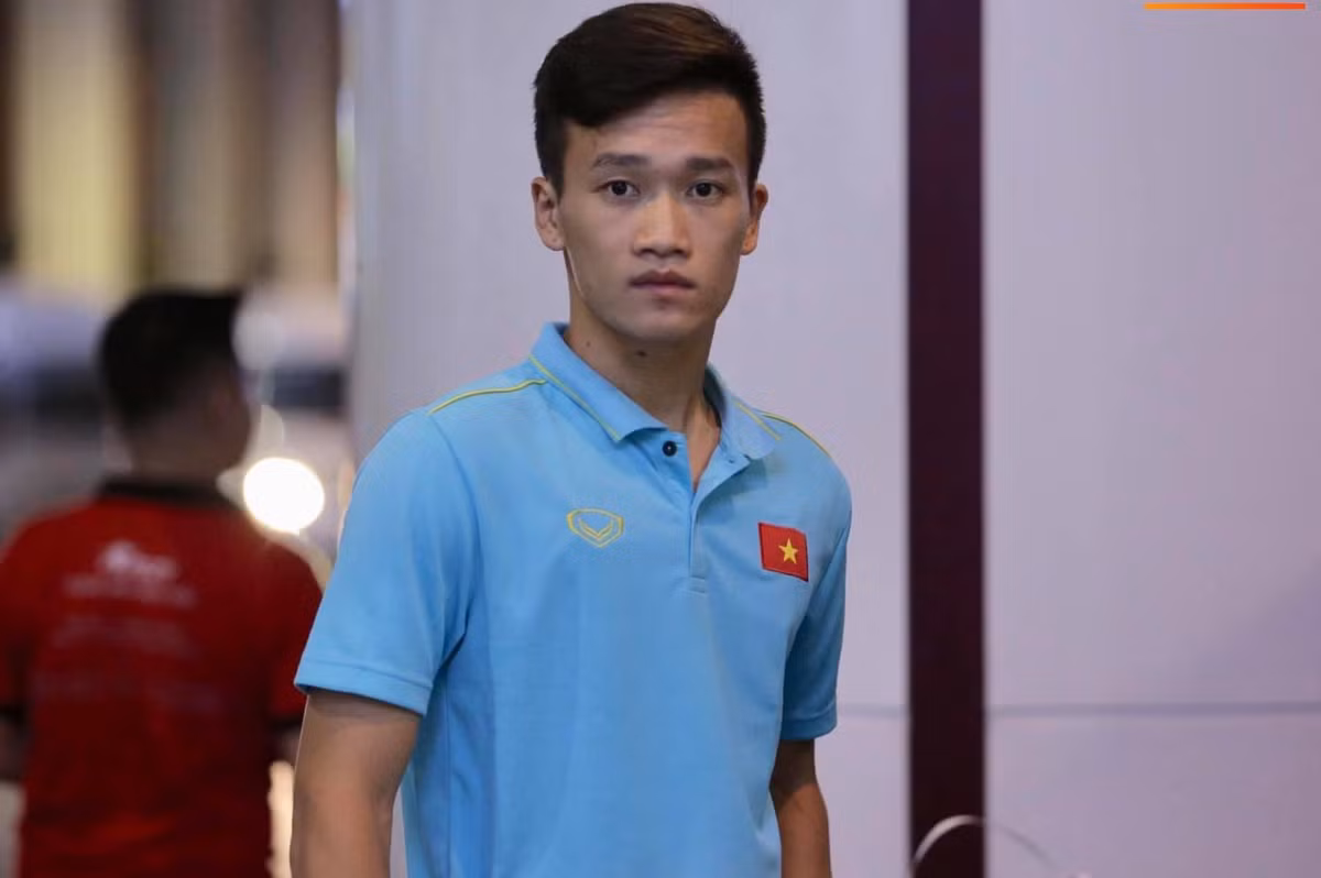 Với chiều cao 1m83, Hoàng Đức không chỉ có lợi thế trên sân cỏ mà còn được đánh giá là có vóc dáng của siêu mẫu. Nhiều người hâm mộ bình luận vui rằng nếu không làm cầu thủ, anh chàng hoàn toàn có thể trở thành người mẫu nhờ ngoại hình bắt mắt của mình.